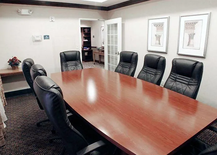 Hotel Staybridge Columbus-airport By Ihg Columbus